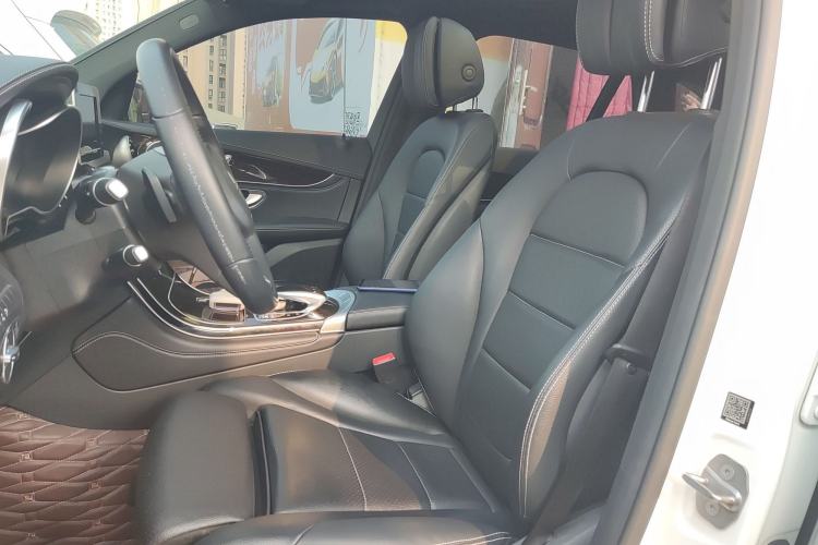 Used Mercedes-Benz GLC 2018 GLC 260 4MATIC Luxury Model