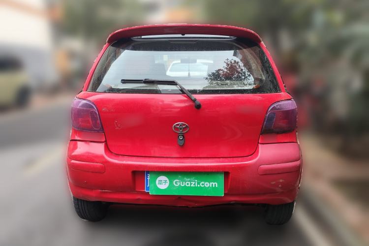 Used FAW Weizi 2004 1.3L Manual Deluxe Model
