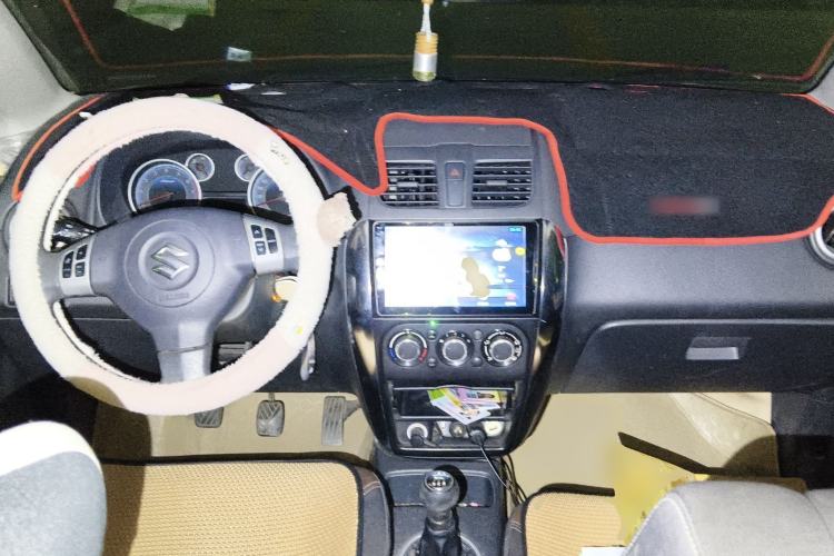 Used Suzuki SX4 2013 1.6L Manual CoolRide Model