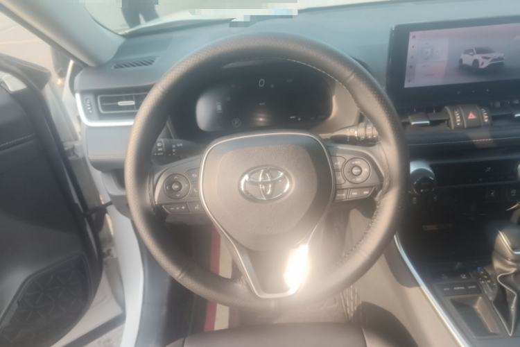 Used Toyota RAV4 2023 2.0L CVT Two-Wheel Drive Fashion Plus Edition