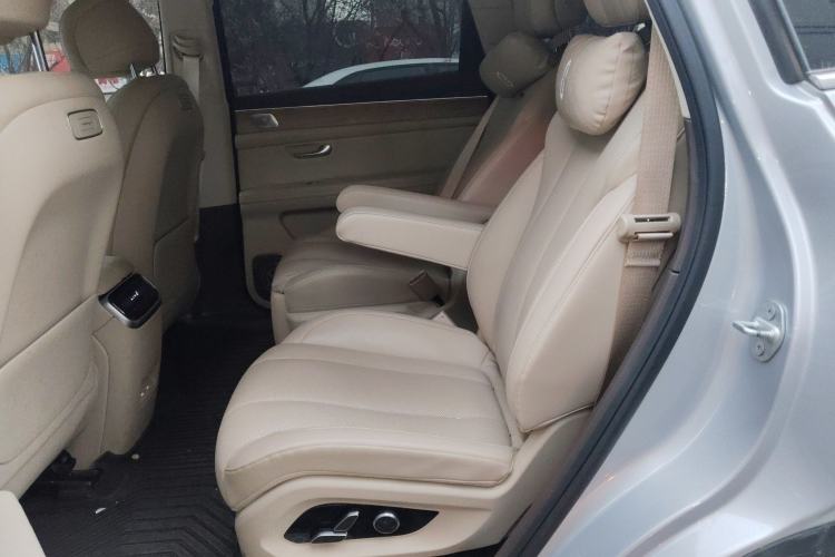 Used Hima AITO M7 2024 1.5T Rear-Drive Plus Version 6 Seats Left Rear Seat