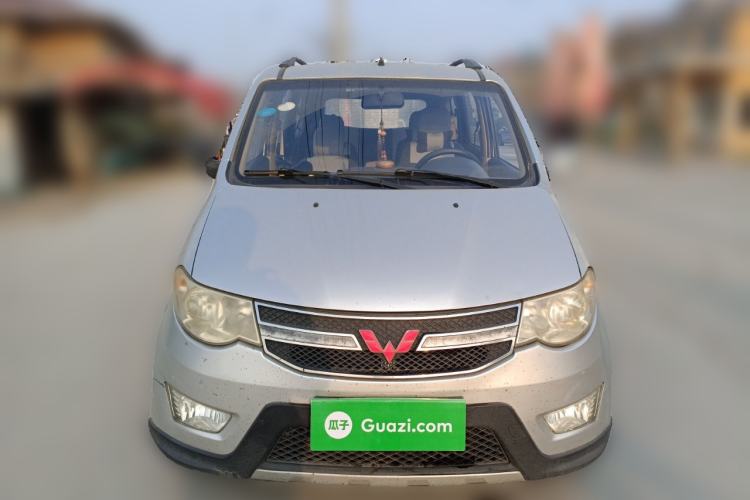 Used Wuling Hongguang 2014 1.5L S Comfort Model
