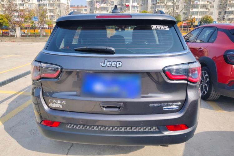 Used Jeep Compass 2017 200T Automatic Family Edition
