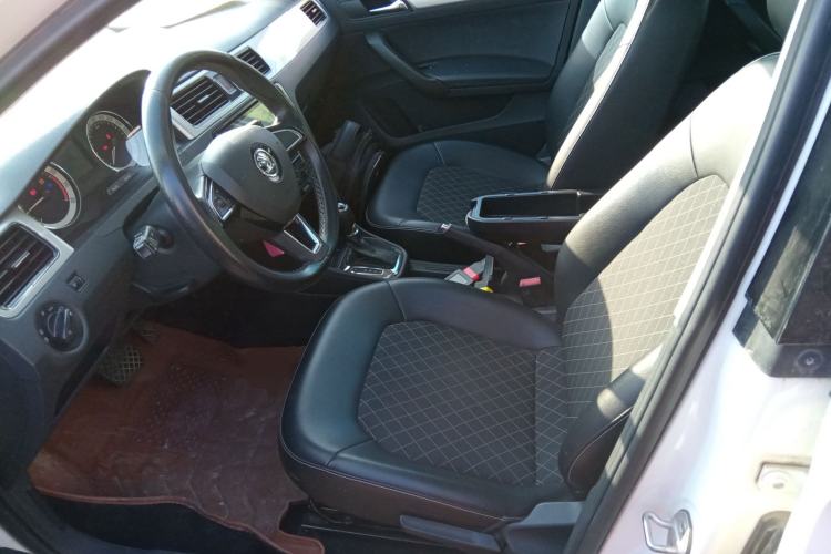 Used Skoda Rapid 2018 1.6L Automatic Comfort Edition
