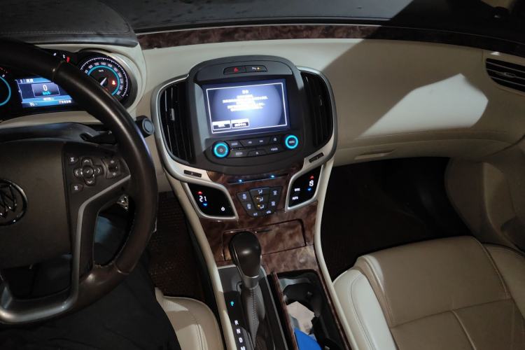 Used Buick LaCrosse 2013 2.4L SIDI Leading Comfort Version