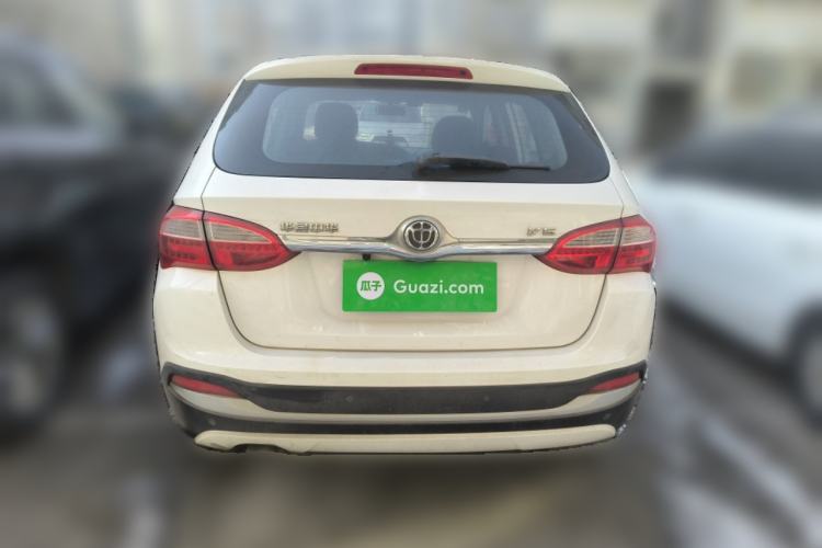 Used Brilliance V5 2014 1.6L Manual Comfort Model
