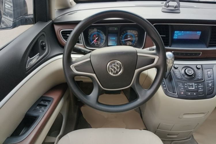 Used Buick GL8 2014 2.4L CT Luxury Business Comfort Edition Steering Wheel