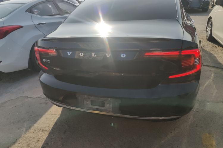 Used Volvo S90 2023 B5 Zhiyuan Luxury Edition