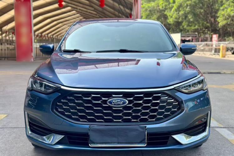 Used Ford Escort 2021 1.5L Automatic Diamond Edition Exterior 5