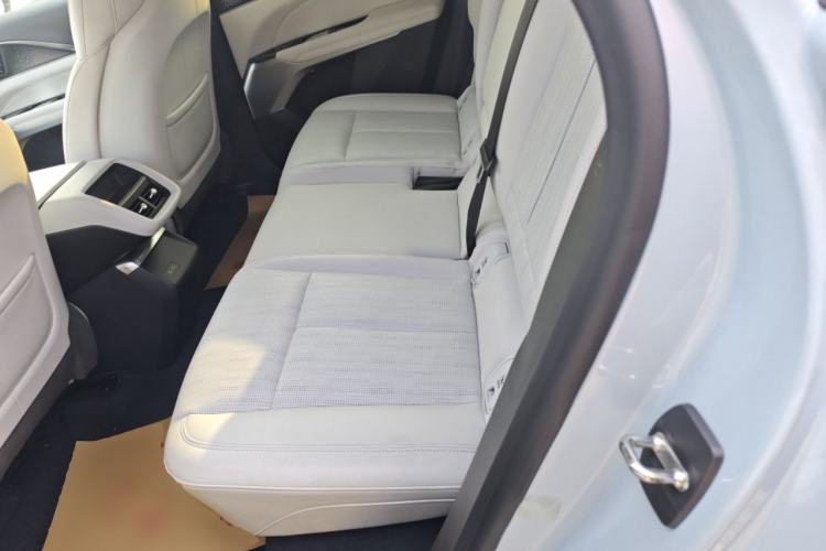 Used Cadillac LYRIQ 2022 Rear-Drive Long-Range Luxury Edition
