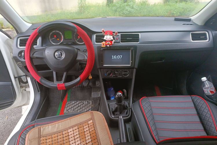 Used Skoda Rapid 2018 1.6L Manual Standard Edition
