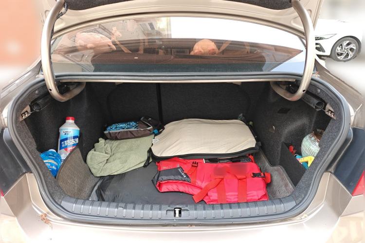 Used Volkswagen Bora 2014 1.6L Manual Comfort Model Trunk