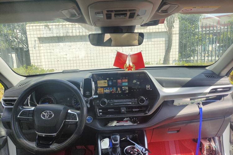 Used Toyota Highlander 2022 Dual-Engine 2.5L Four-Wheel Drive Luxury Edition 7 Seats