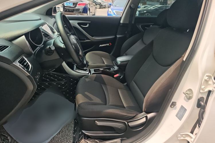 Used Hyundai Elantra (5th Generation / Langdong) 2016 1.6L Automatic Prestige Model