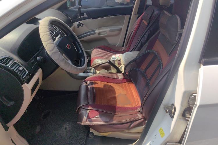 Used Geely Auto Classic Emgrand 2013 Sedan 1.8L Manual Elite Model
