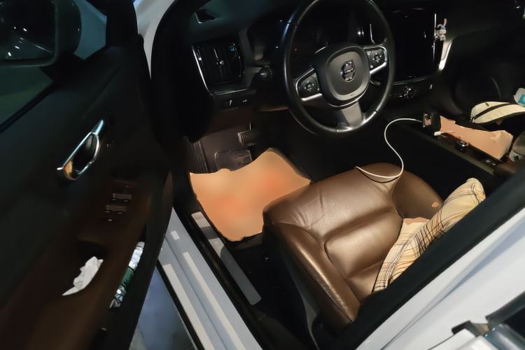 Used Volvo S60 2022 B4 Zhiyi Luxury Edition Driver Seat