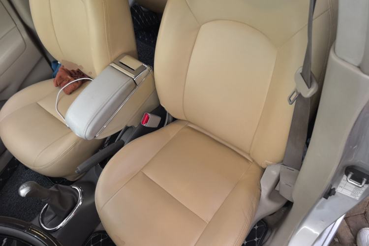 Used Nissan Sunny 2011 1.5XE Manual Comfort Edition Left Front Seat