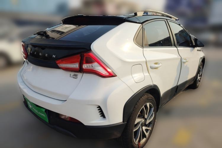 Used Luxgen U5 SUV 2017 1.6L CVT Knight Edition Rear Right 45 Deg