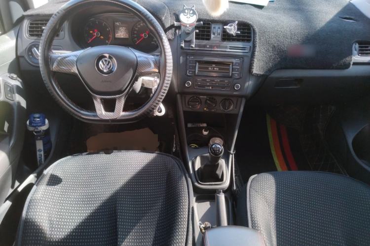 Used Volkswagen Polo 2016 1.4L Manual Fashion Model