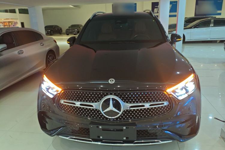 Used Mercedes-Benz GLC 2024 GLC 300 L 4MATIC Luxury Model 7 Seats