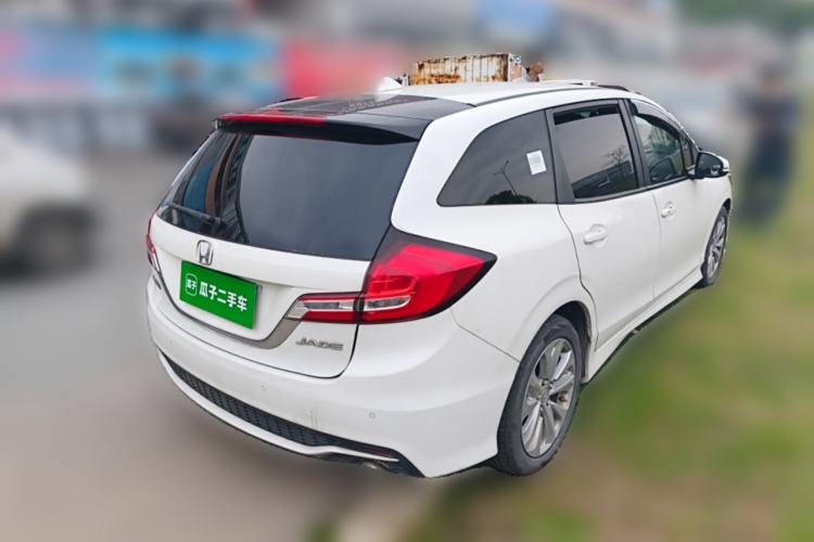 Used Honda Jade 2017 1.8L automatic Comfort version 5 seats