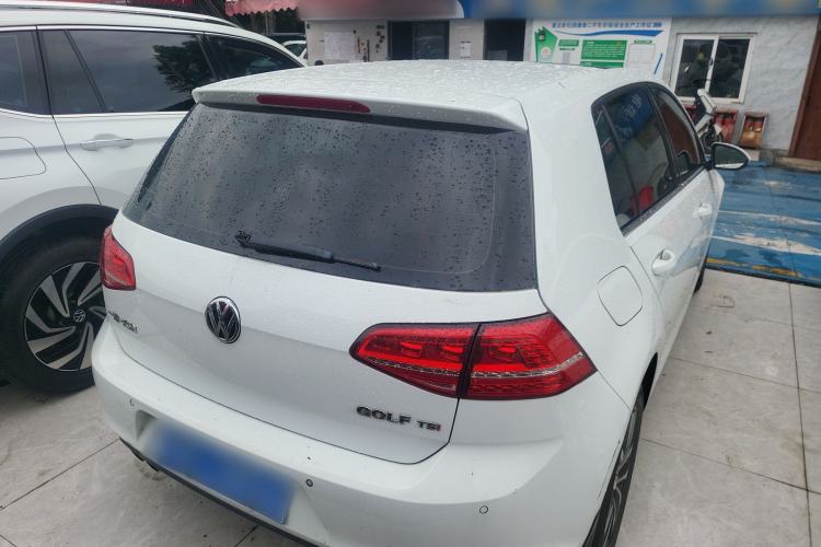 Used Volkswagen Golf 2016 230TSI Automatic Luxury Version Rear