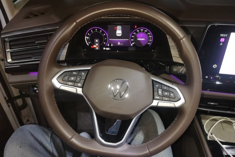 Used Volkswagen Viloran 2024 330TSI Luxury Edition Steering Wheel