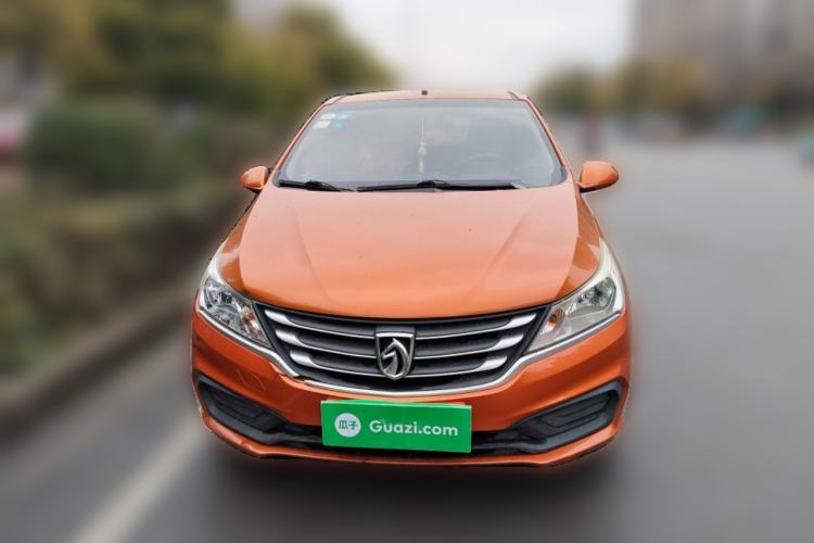 Used Baojun 310 2016 1.2L manual Comfort trim level
