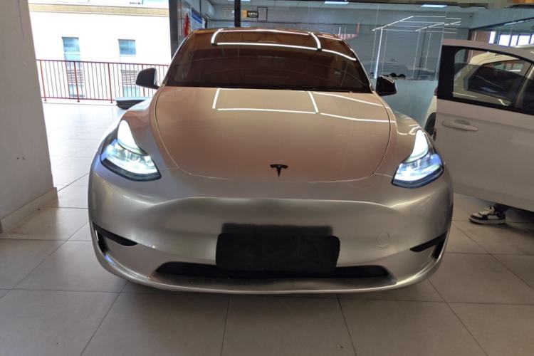 Used Tesla Model Y 2024 Rear-Wheel-Drive Version
