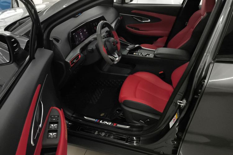 Used Changan UNI-T 2020 1.5T Prestige Version
