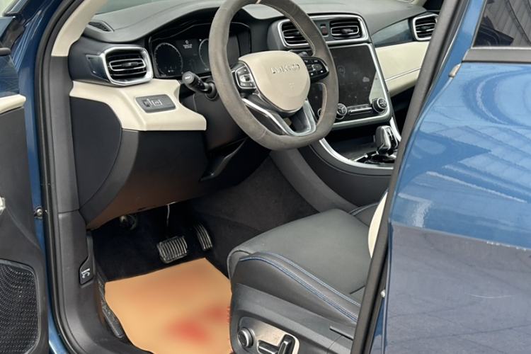 Used Lynk & Co 01 2019 2.0T Two-Wheel Drive Zhaopu Version China VI Standard