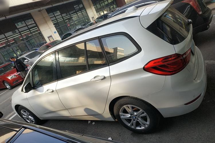 Used BMW 2 Series Gran Tourer 2015 218i Leading Model