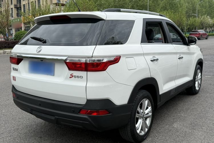 Used Dongfeng Fengon S560 2019 1.8L CVT Elite Model Exterior 4