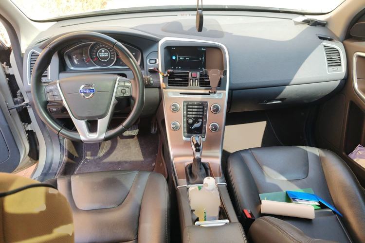 Used Volvo XC60 2015 T5 Smart Upgrade Model