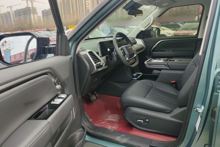 Used SAIC MAXUS Xingji X 2025 2.5T Luxury Edition
