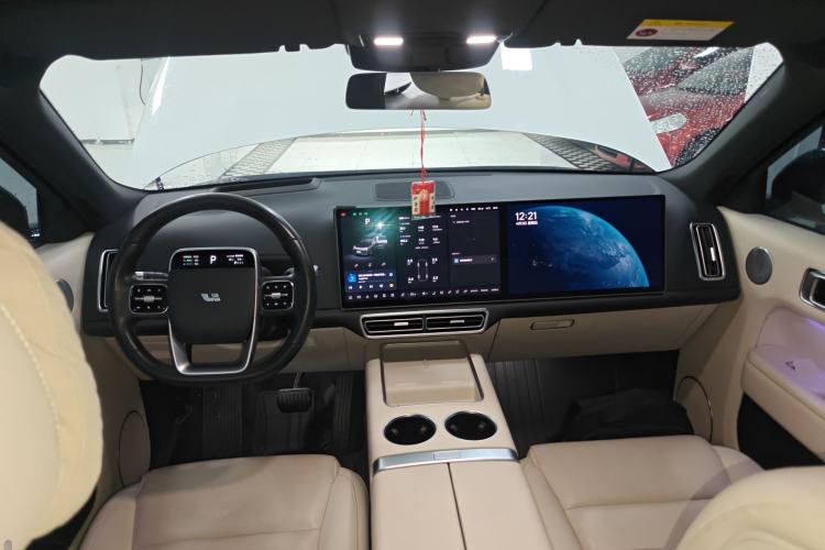 Used Li Auto L8 2023 Air model
