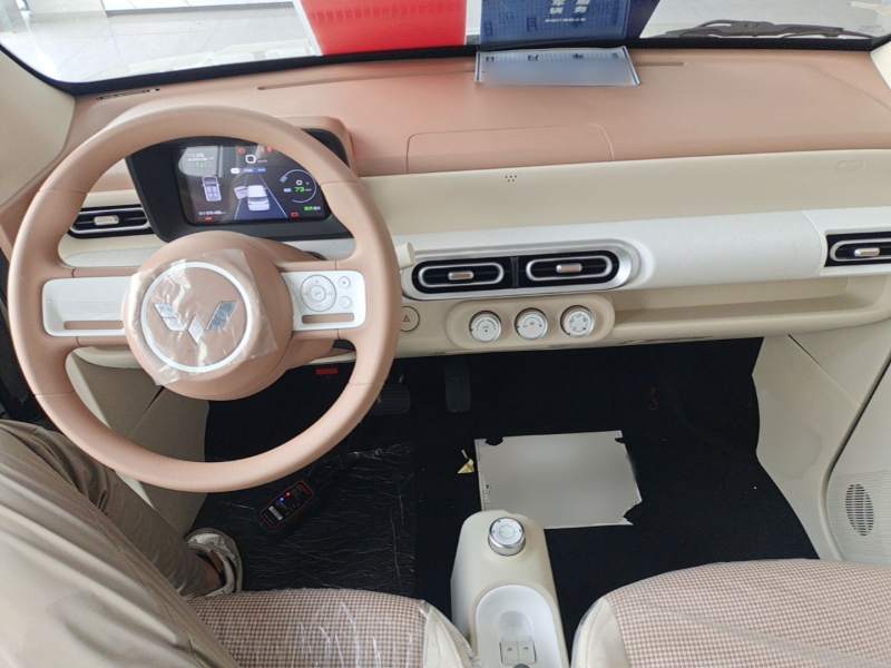 Used Wuling Hongguang MINIEV 2024 3rd Generation 215km Youth Edition — 9