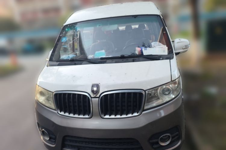 Used Jinbei New Hiace X30L 2018 1.5L Wealth Edition DLCG14 Front