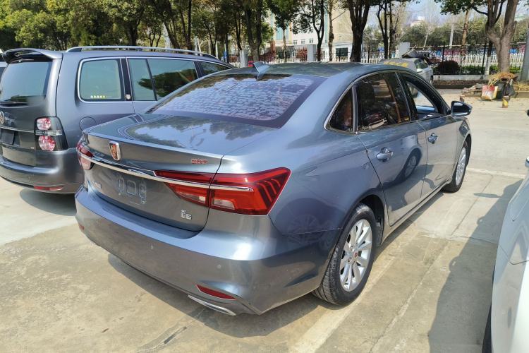 Used Roewe i6 2017 20T Automatic Internet Smart Edition
