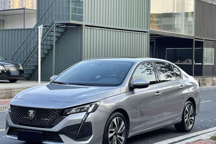 Used Peugeot 408 2022 1.6T Light-Chasing Edition
