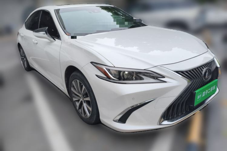 Used Lexus ES 2020 200 Excellence Edition
