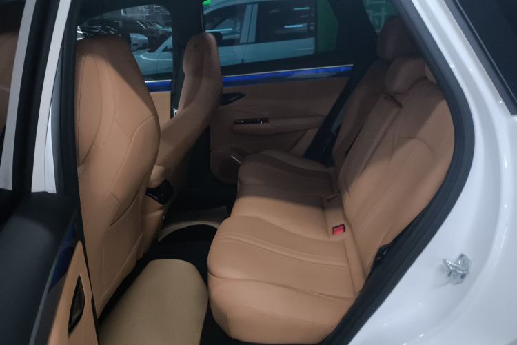 Used Geely Galaxy L7 2025 EM-i 115km Exploration+ Edition Left Rear Seat