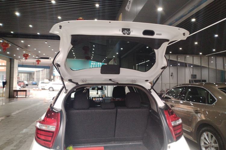 Used Toyota YARiS L Zhi Xuan 2016 Revised 1.5E CVT Charming Edition