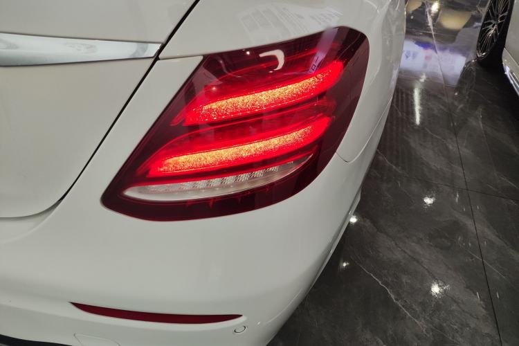 Used Mercedes-Benz E-Class 2020 Restyled E 300 L Sporty and Stylish Edition