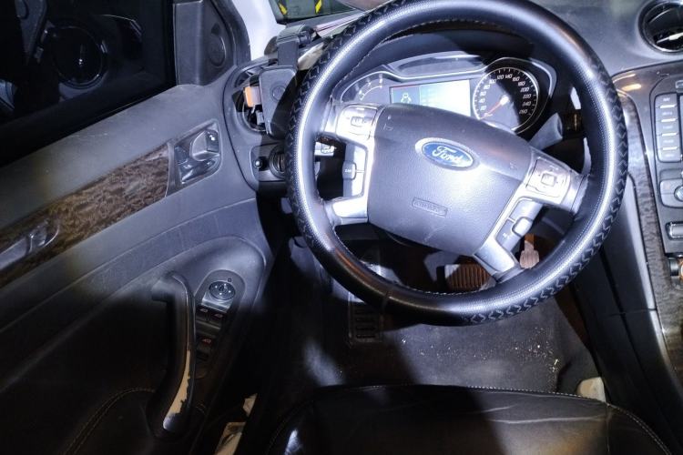 Used Ford Mondeo 2011 2.0L GTDi 200 Luxury Edition
