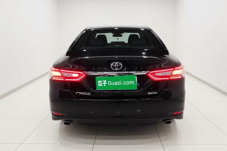 Used Toyota Camry 2019 Revised Version 2.0G Luxury Edition
