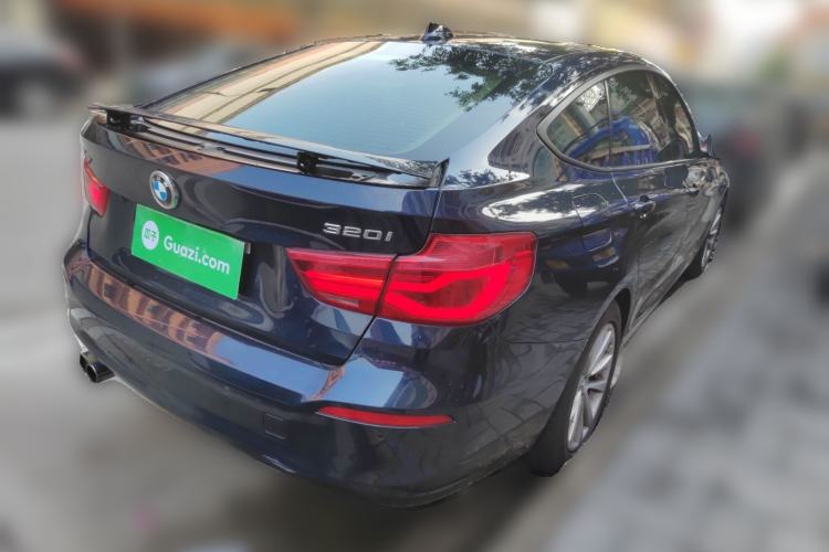 Used BMW 3 Series GT 2017 320i Sport Edition
