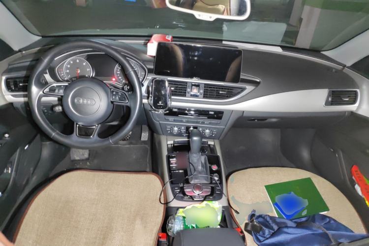 Used Audi A7 2018 40 TFSI Ambition Edition Center Console