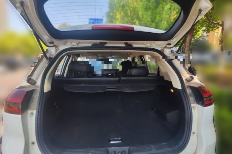 Used Geely Auto Emgrand X7 Sport 2018 1.8TD Automatic Two-Wheel Drive Zhiya Model Trunk