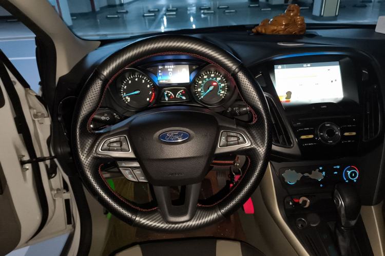 Used Ford Focus 2017 Sedan 1.6L Automatic Comfort Plus SmartDrive Edition